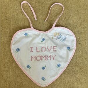 Vintage Embriodered I Love Mommy Baby Bib